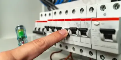 dépannage électrique à Poiroux - image 4