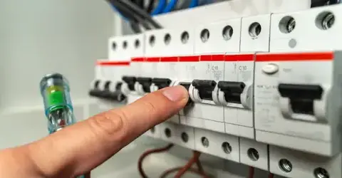 electricien Moutiers-les-Mauxfaits-1